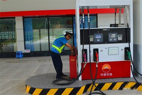 加油站扫码支付或引发火花存安全隐患被叫停