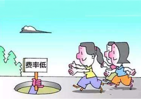 办大额信用卡送POS机，抖音网红怒砸机器 (3).png